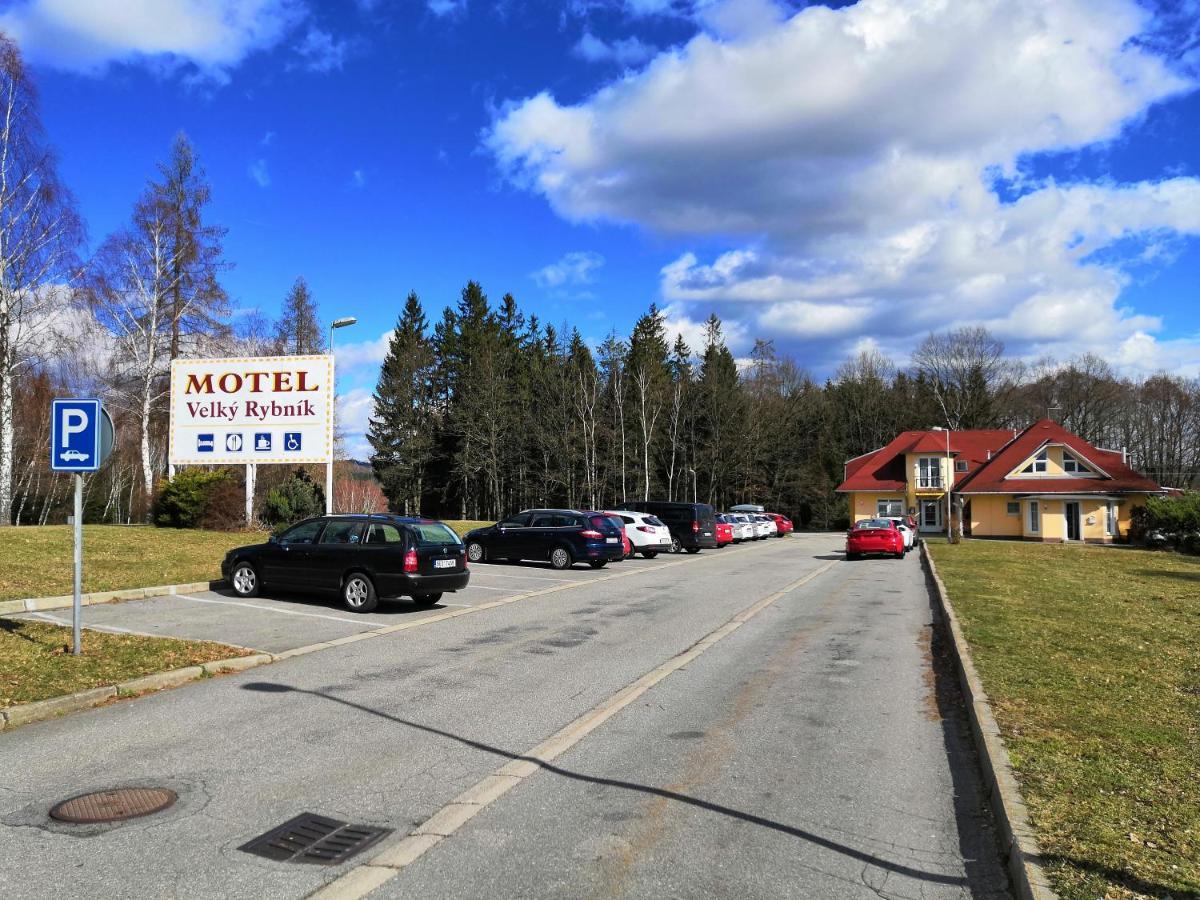 Motel Velky Rybnik Dehtare  Kültér fotó